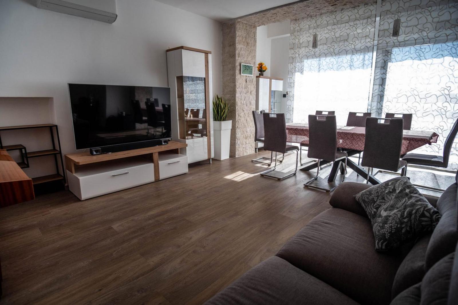 Apartman Panorama غييكا المظهر الخارجي الصورة